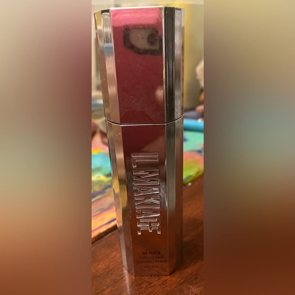 IL Makiage face primer. New without box.
